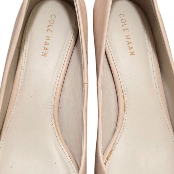 Cole Haan Women's Beige Pointed Toe Leather Kitten Heel Pumps Size 6.5B - Picture 1 of 10